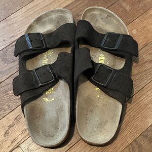 Arizona Birkenstocks Size 39 - like NEW!